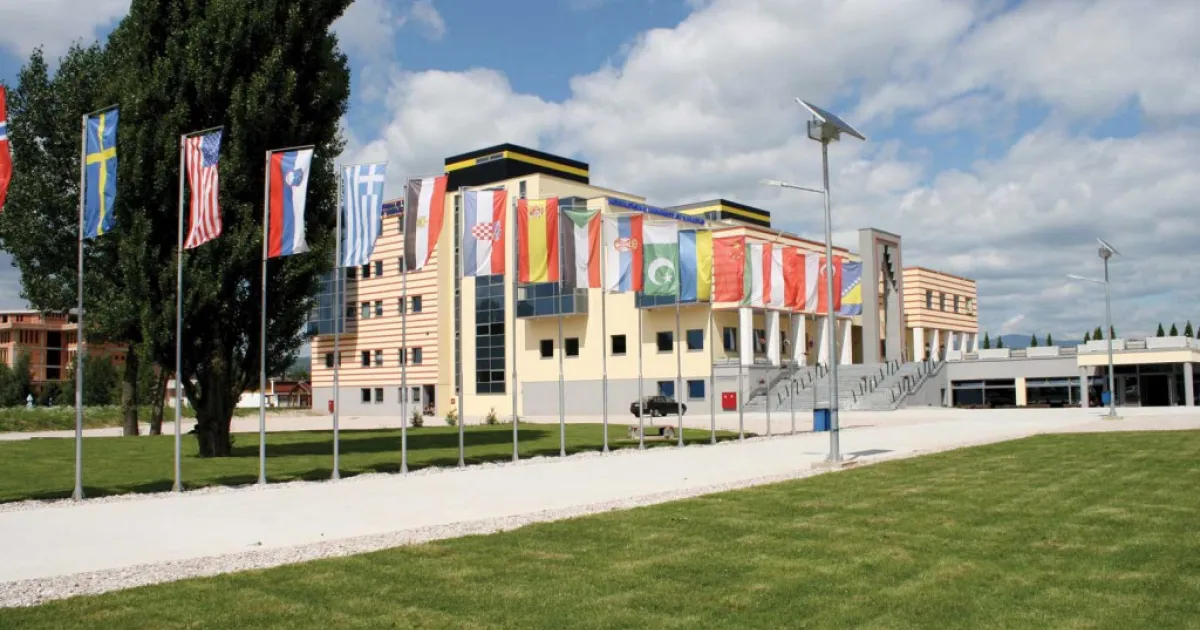 Mostar Üniversitesi